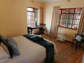 Lagoon Inn (2bedroom house)